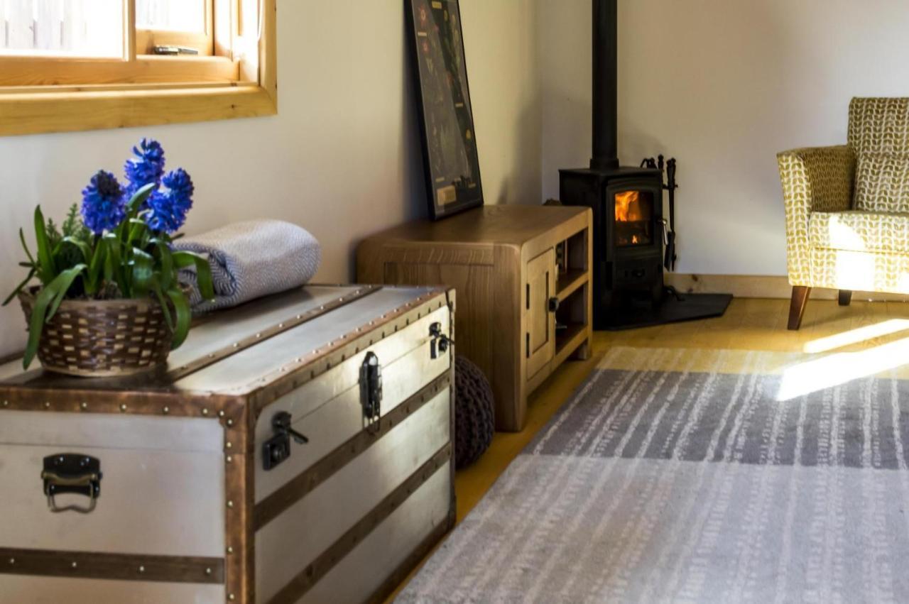 Laurel Lodge - 2 Bedroom Log Cabin - St Florence Saint Florence Exteriér fotografie