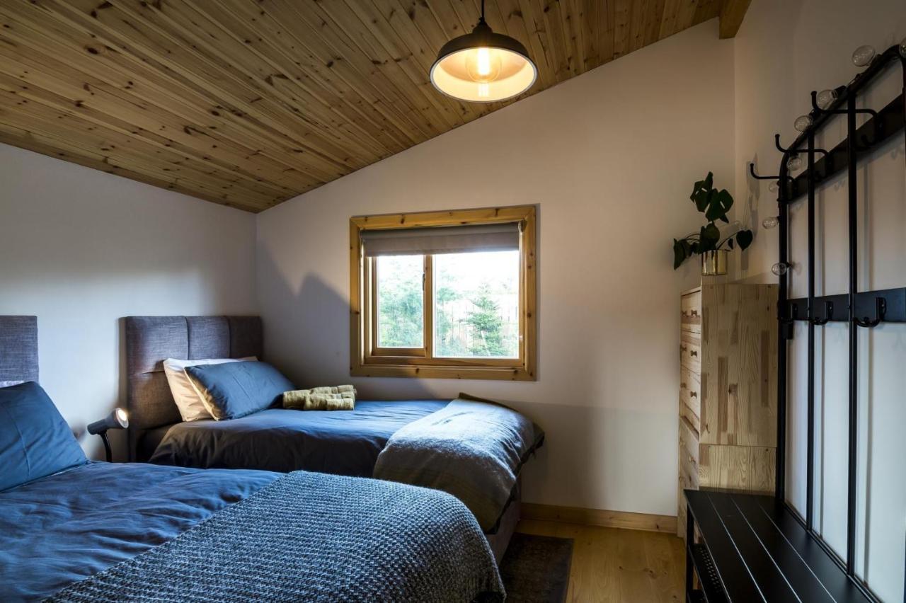 Laurel Lodge - 2 Bedroom Log Cabin - St Florence Saint Florence Exteriér fotografie